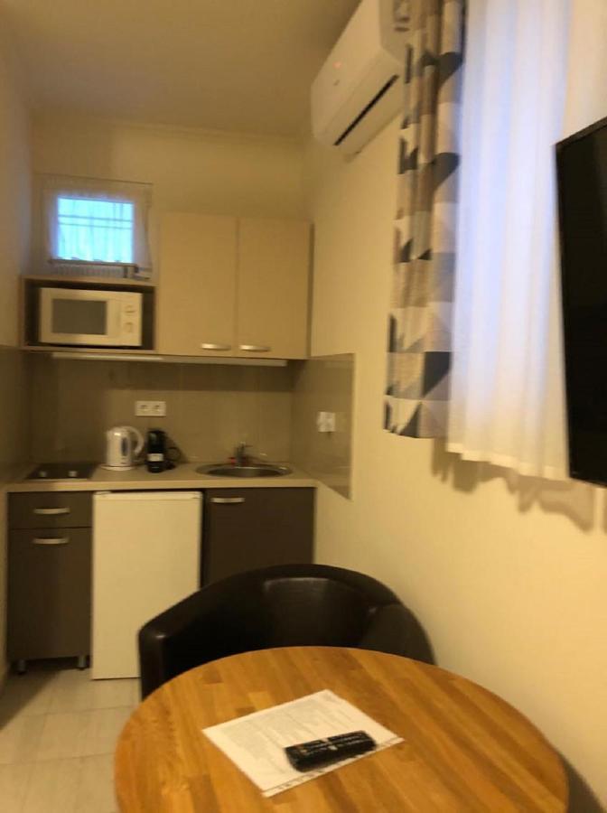 HajdúszoboszlóJacint Apartman住宿加早餐旅馆 外观 照片