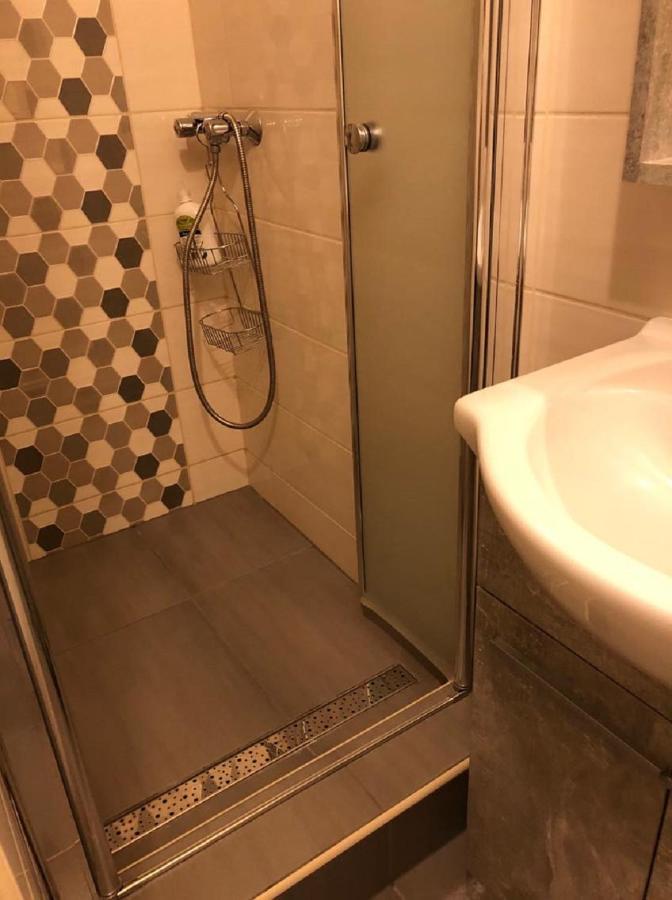HajdúszoboszlóJacint Apartman住宿加早餐旅馆 外观 照片